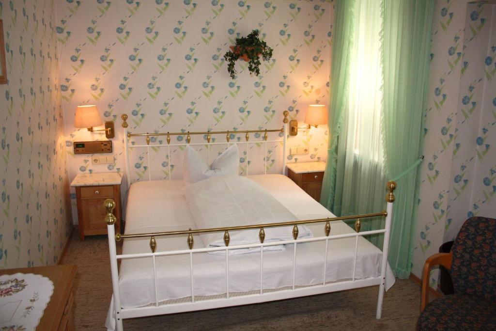 Privathotel Bruegges Loui Willingen  Pokoj fotografie