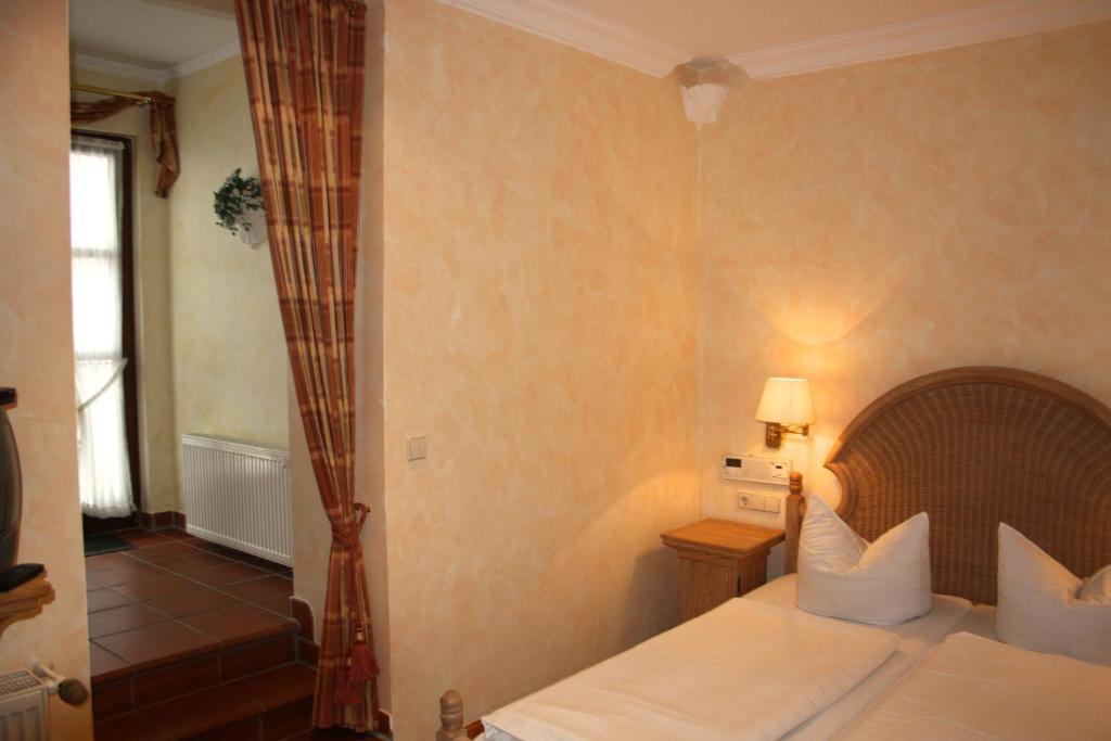Privathotel Bruegges Loui Willingen  Pokoj fotografie
